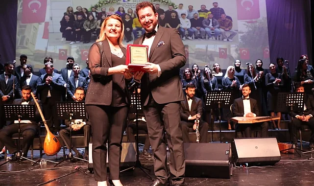 Kocaeli İzmit'te halk müziği coşkusu yaşandı