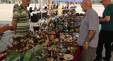 Kocaeli'nde antika ve nostalji rüzgarı esti