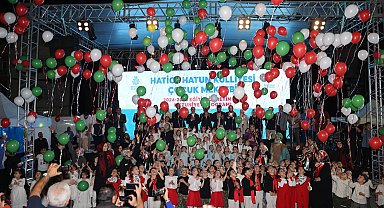 Konya Selçuklu'da Hatice Hatun'da çocukların mezuniyet coşkusu