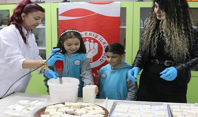 Malatya'da ilkokul öğrencileri atık yağlardan sabun üretti