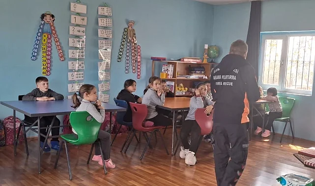 Manisa İtfaiyesi'nden öğrencilere yangın güvenliği eğitimi