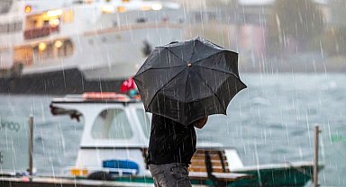 Meteoroloji'den sağanak, fırtına ve toz uyarısı
