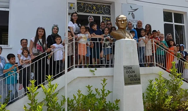 Antalyalı çocuklar Sapadere İpek Evi'nde