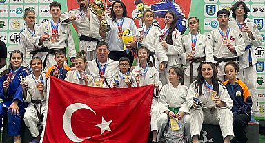 Bursa Osmangazili judoculardan tarihi başarı