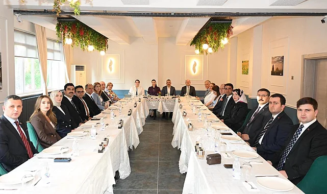 Edirne Valisi'nden tayini çıkan Kaymakamlara veda