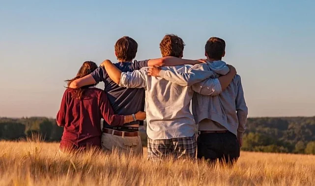 Günümüzde arkadaşlıklar çıkar üzerinden kuruluyor