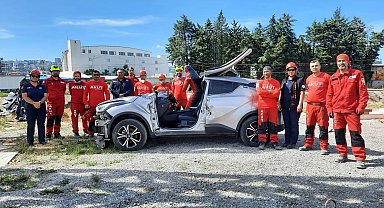 Kocaeli İtfaiyesi'nden AKUT'a eğitim desteği