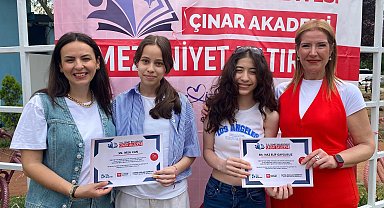 Kocaeli İzmit'te Çınar Akademi ilk mezunlarını verdi