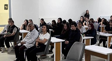 Sakarya'da gençlere "Bilinçli Teknoloji Kullanımı" eğitimi