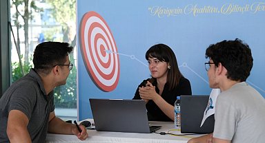 Bursa İnegöl'den gençlere ücretsiz tercih danışmanlığı