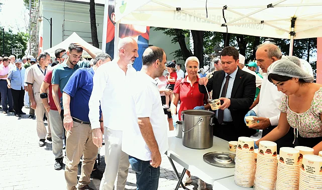 Bursa Osmangazi'de aşure ve dua