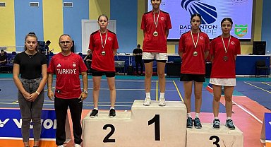 Bursa Osmangazili badmintonculardan gururlandıran başarı