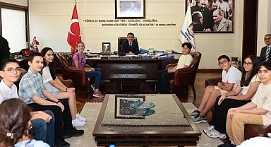 Denizli'de LGS şampiyonları Başkan Çavuşoğlu'nun konuğu oldu