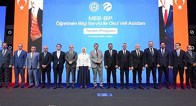 Eğitimde dijital 'BİP' devrim... Öğretmen Bilgi Servisi ve Okul Veli Asistanı tanıtıldı