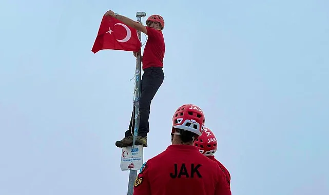 Jandarma 186. yılını Uludağ'ın zirvesinde taçlandırdı