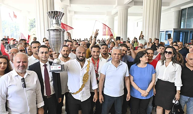 Kırkpınar'ın Şampiyonu Muratpaşa'da coşkuyla kutlandı