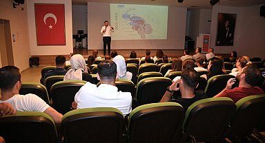 Manisa'da 'Bağımlılığı Terk Et' semineri
