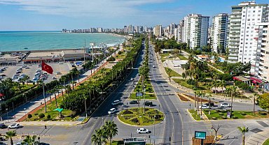 Mersin, öğrencilerin gözdesi olmaya devam ediyor