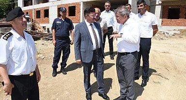 Mudanya'da 12 derslikli ortaokul inşaatına Kaymakam Terzi'den inceleme