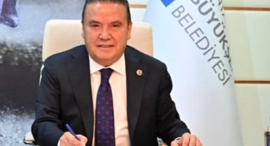 Muhittin Böcek görevden uzaklaştırıldı
