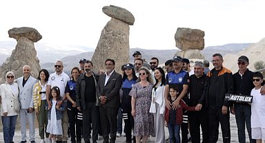 Nevşehir Ürgüp'te klasik otomobil rüzgarı esti