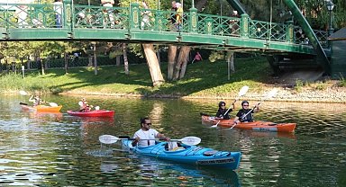 Eskişehir'den yetişkinlere deniz kanosu deneyimi
