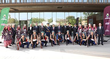 İnegöl'de Zafer Bayramı coşkusu