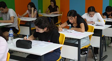 İstanbul Bakırköylü gençlerden YKS'de büyük başarı