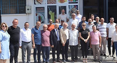 İzmit'te mahalle ziyaretleri devam ediyor