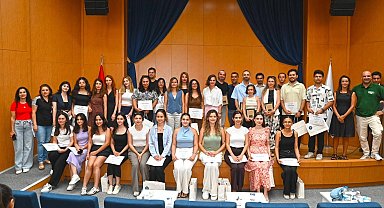 Karabağlar Akademi ilk mezunlarını verdi