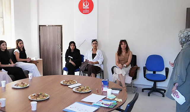 Ankara Keçiören'de velilere "okula uyum" semineri