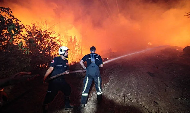 Antalya İtfaiyesi'nden yangınlara hızlı ve etkin müdahale