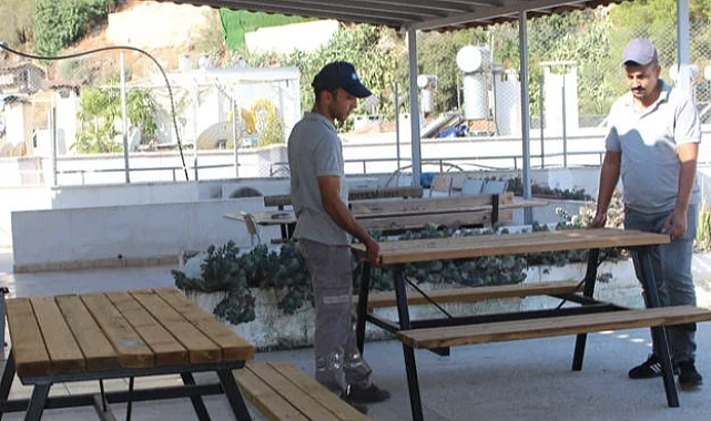Antalya'da okullara ve mahallelere bank ve piknik masası desteği