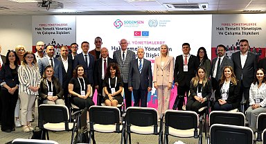 Çalışan hakları ve yönetimlerde sosyal adalet Bursa'da konuşuldu