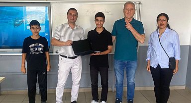 Edirne Keşan'da LGS başarısına laptop ödülü