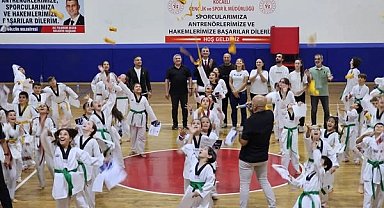 Gölcüklü taekwondocular kuşak atladı