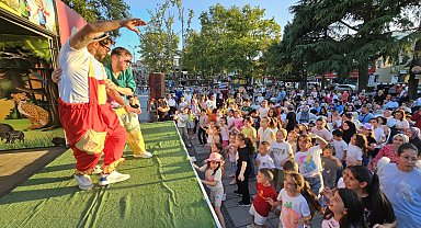 Gölcük'te okula şenlikli 'merhaba'