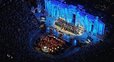 Hierapolis Antik Kenti tarihi konserle on binleri ağırladı