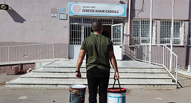 Kocaeli'de okullara son 5 yılda 550 bin litre boya desteği