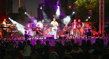 Konya Selçuklu'da 90'lar rüzgarı