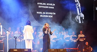 "Müslüm Gürses Şarkıları" unutulmaz bir akşam yaşattı