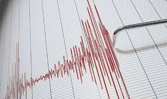 Rusya'da 7.5 şiddetinde deprem