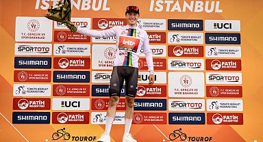 Tour of İstanbul'da ikinci etap tamamlandı... Mauro üç forma birden kazandı