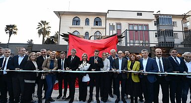 Balıkesir Cumhuriyet Meydanı 2. etabı açıldı