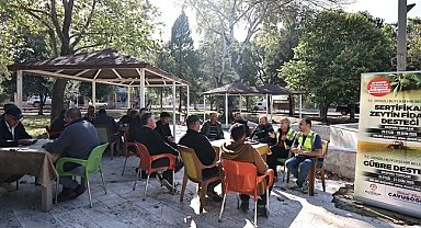 Denizli Büyükşehir, çiftçilerin sorunları yerinde dinliyor