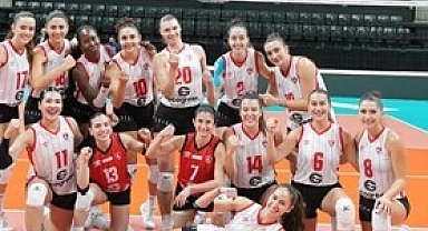 Denizli'nin Sultanları sezona galibiyetle başladı