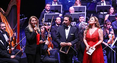 Efsane Soprano Leyla Gencer Bakırköy'de anıldı