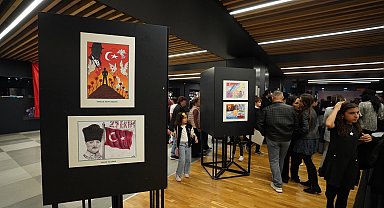 İstanbul Beylikdüzü'nde çocuklar Cumhuriyeti resim ve şiirlerle anlattı