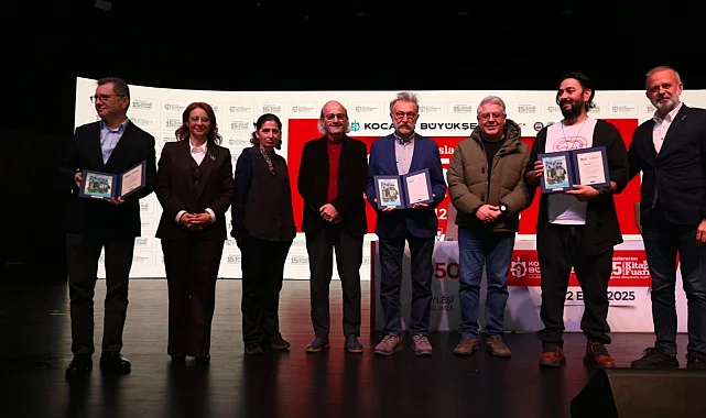 Kocaeli Kitap Fuarı'nda "Şehrengiz" kitabı tanıtıldı