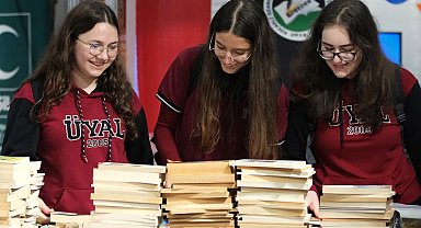 Kocaeli okuyor ve okutuyor